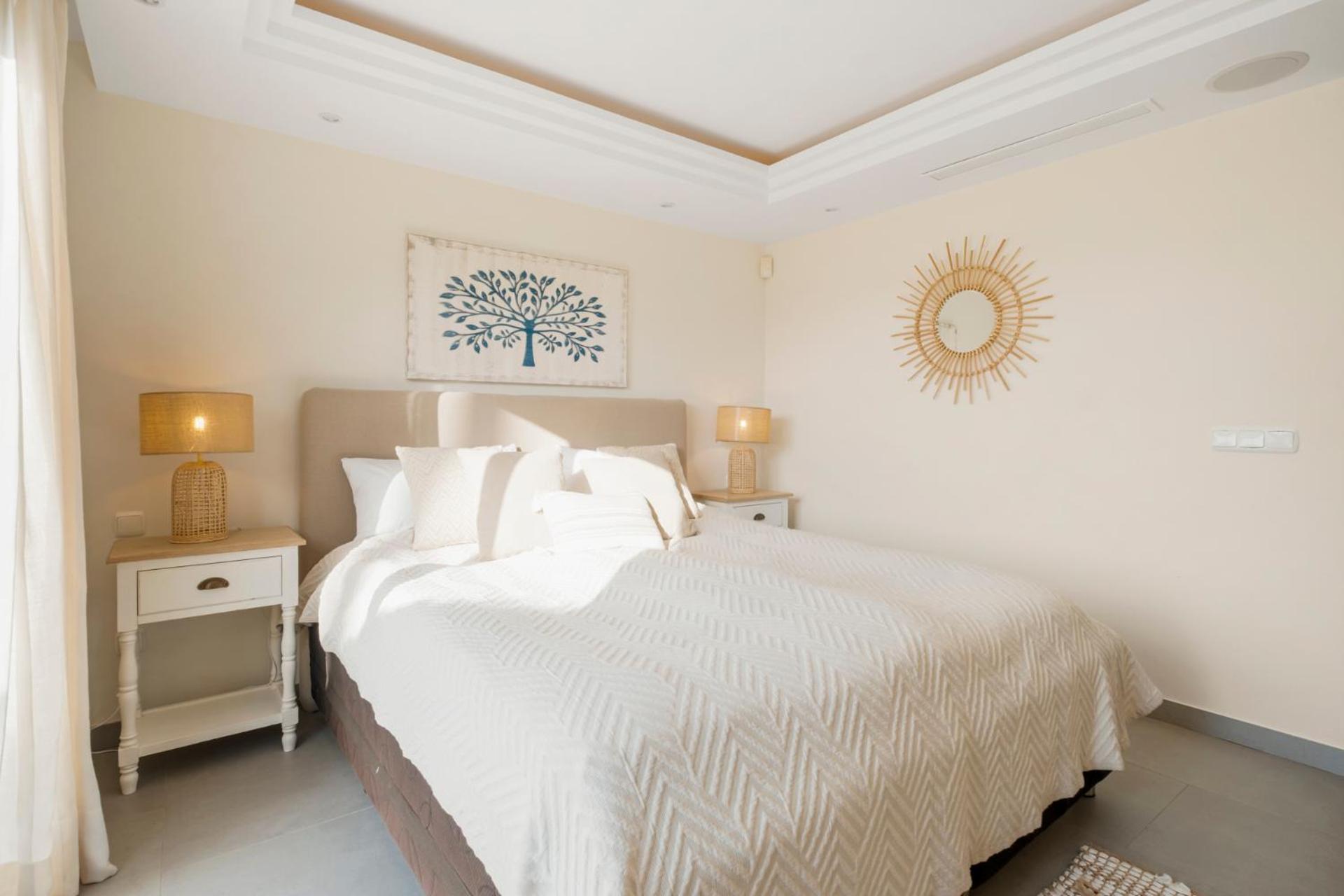 - Naranjos Golf Frontline Villaer