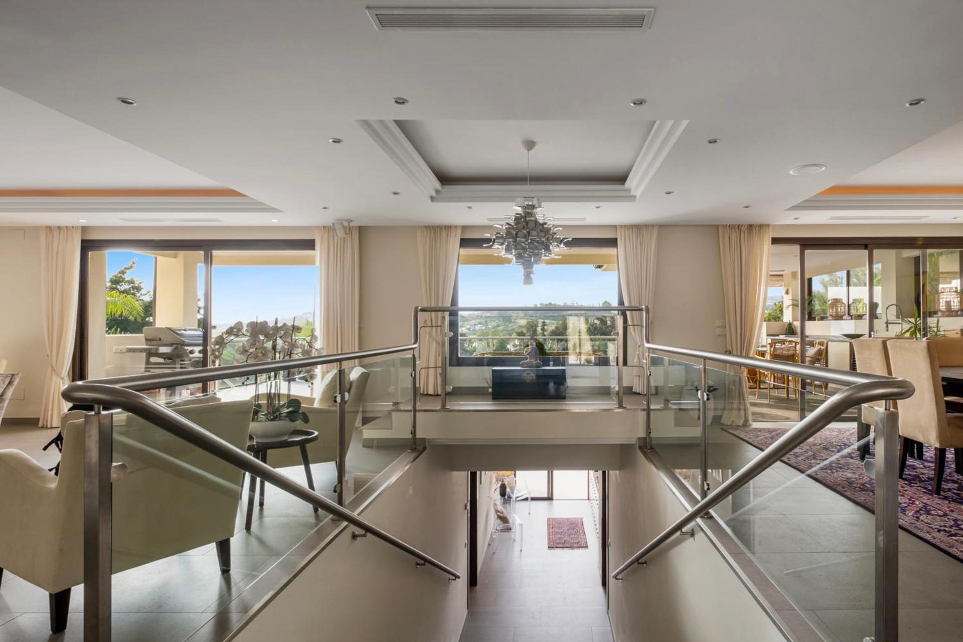 Villaer - Naranjos Golf Frontline