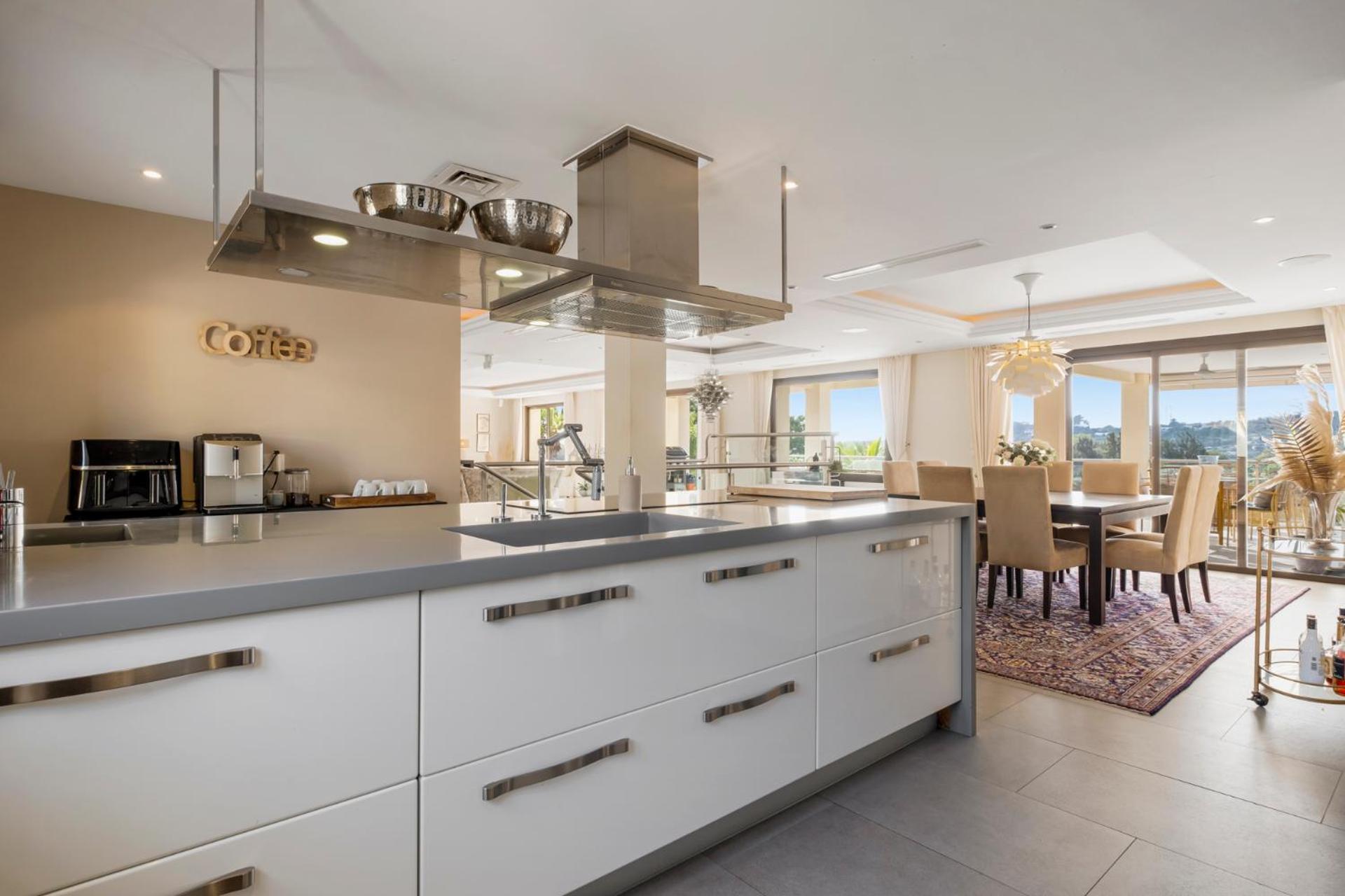 - Naranjos Golf Frontline Villaer